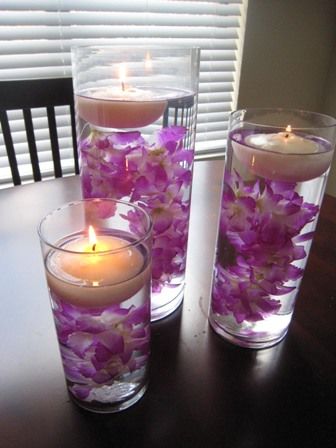 12 oquidea dendrobium en base de vidrio con vela flotante