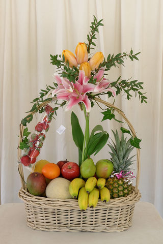 23 canasta frutal acapulco y tulipanes